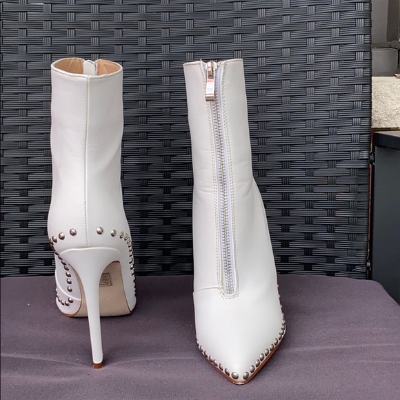 !SOLD! Thoraya Bootie - white - Picture 4 of 9